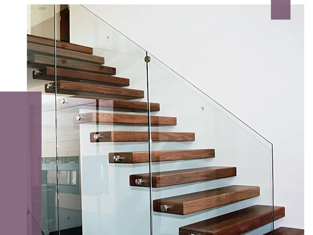 Стеклянные перила для лестницы в Кинели от 14773 руб.