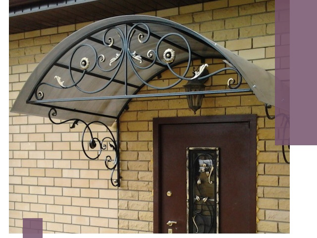 Изготовление козырьков из металла под ключ в Кинели