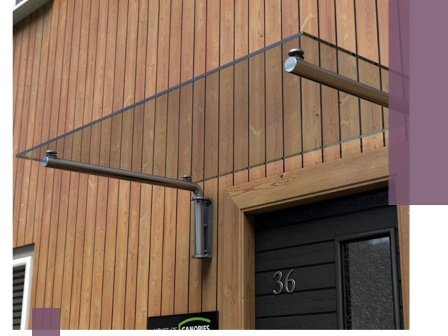 Стеклянные козырьки на входы и фасады в Кинели