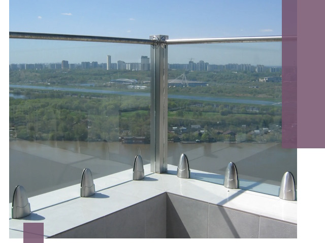 Стеклянные парапеты премиум класса в Кинели для домов и бизнесов