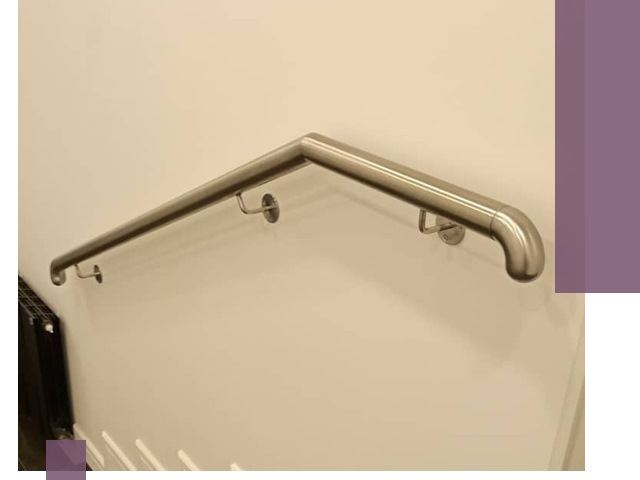 Изготовление пристенных поручней в Кинели под ключ за сроки